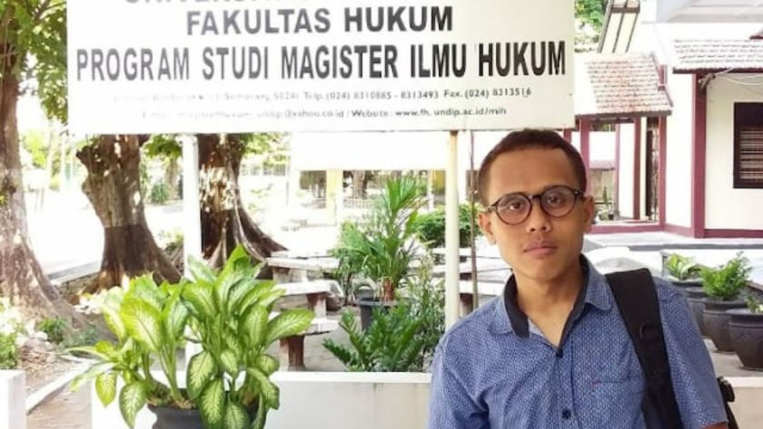 Bantuan Bernuansa Politis