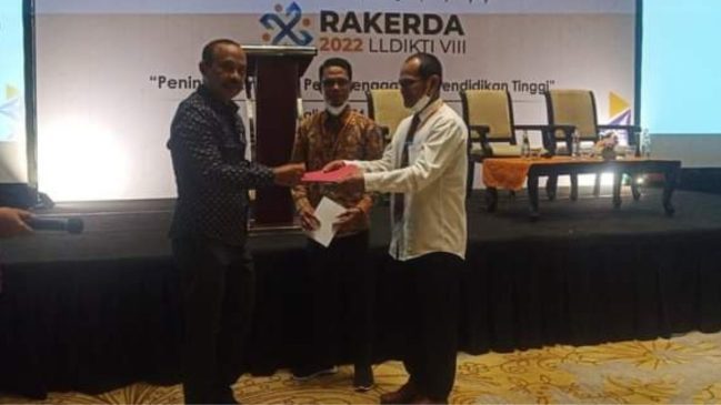 Rektor Universitas Muhammadiyah Bima Terima SK Perubahan Perguruan Tinggi
