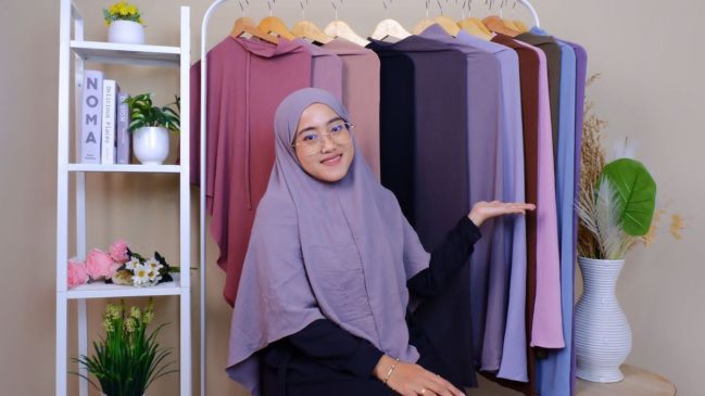 Sempat Diremehkan, Gia Kini Sukses Jadi Juragan Bisnis Fashion Muslim