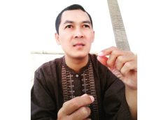 Dr. Moh. Zeinudin, S.H., S.H.I., M.Hum