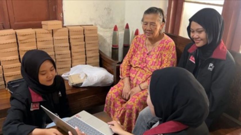 Sosialisasi dan Pembuatan QR Code