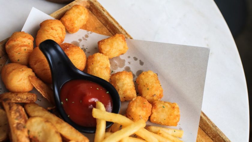 dampak negatif konsumsi makanan berminyak
