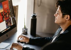 freelance penulis dan desainer