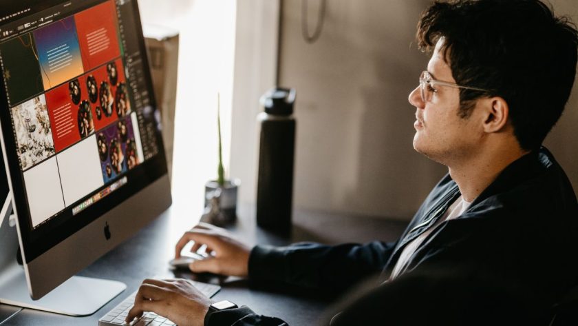 freelance penulis dan desainer