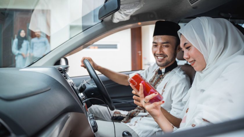 jadi pendengar baik