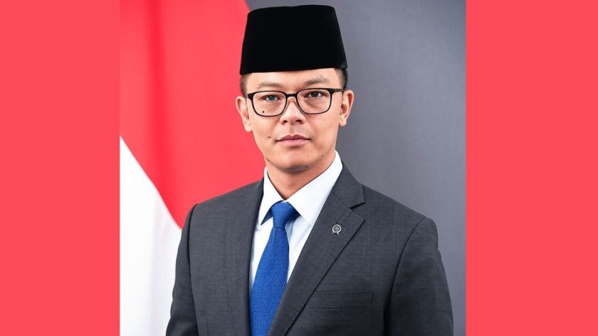 menlu sugiono