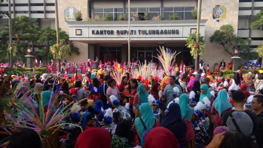 pesona kabupaten Tulungagung