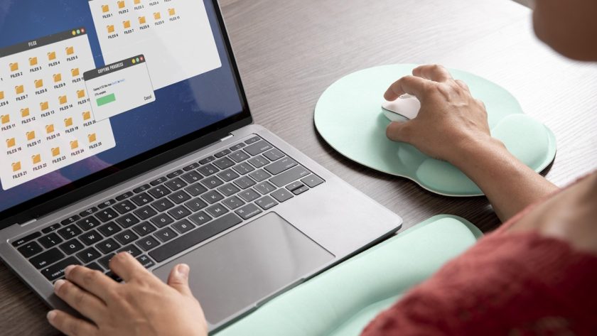 mengelola file di laptop