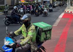 etika menggunakan lampu kendaraan