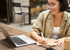 5 Fakta Menarik Copywriting Seni Menjual Lewat Kata-Kata