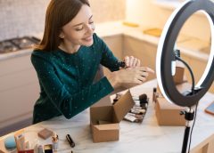 5 Cara Emotional Branding Agar Ngena ke Hati Konsumen