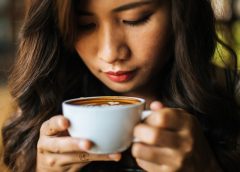 Suka Minum Kopi Ini Cara Cegah Penyakit Lambung atau Maag